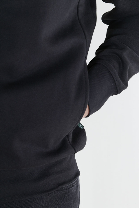 Kronstadt Lars Badge Zip Sweat Black