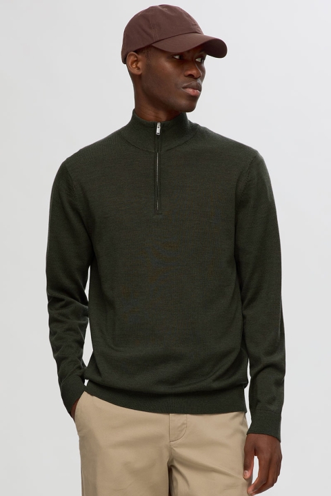 Selected Tray LS Merino Knit Half Zip Forest Night