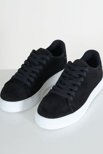 DAVID CHUNKY SUEDE SNEAKER Black